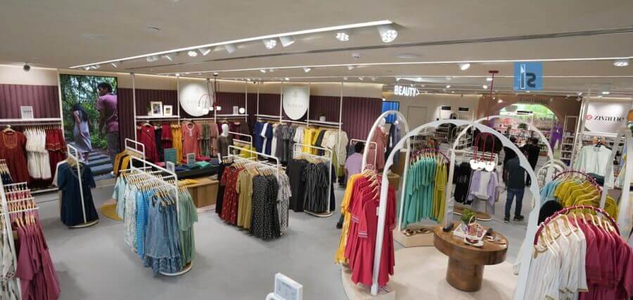 Reliance Retail Unveiled its First in-house Premium Fashion Store, Azorte